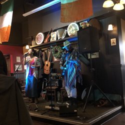 Fionn MacCool's Irish Pub