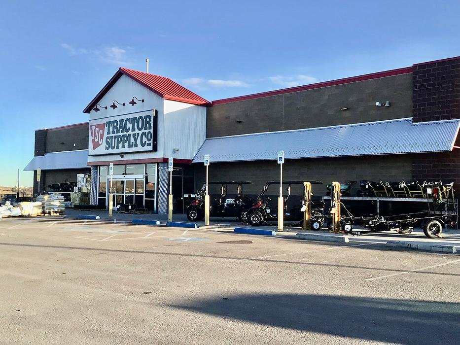 TRACTOR SUPPLY Updated September 2024 5075 N Elizabeth St, Pueblo