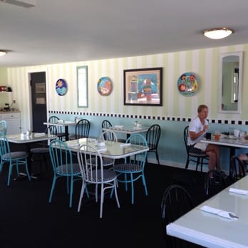 Jackie's Cafe - Diners Near Me - New Buffalo, Michigan