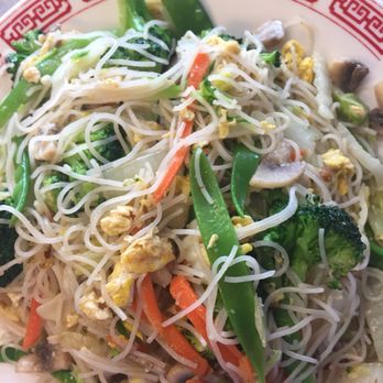 Hong Kong China Restaurant - Vegetable Mei Fun - Chinese Near Me - Indianapolis, Indiana