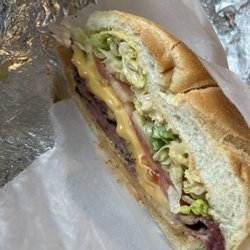 Eats on 79 Marketplace