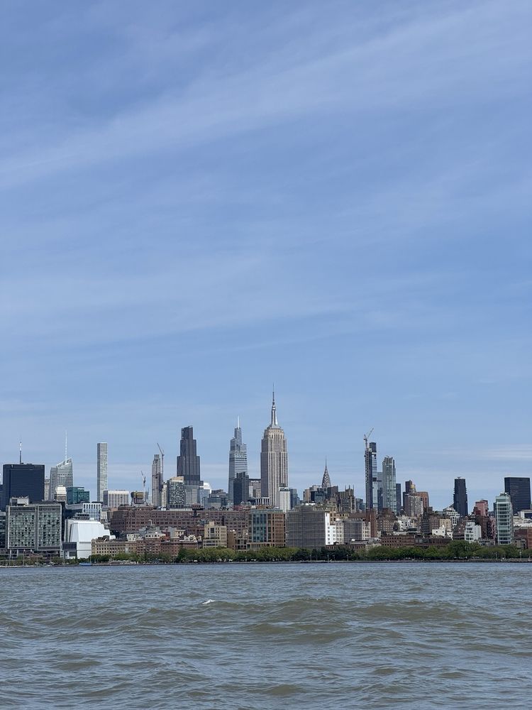New York Media Boat / Adventure Sightseeing Tours
