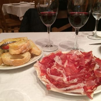 Casa Vela - Al ataque!! Mmmm jamon citó de recibo con pa amb tomaca - Spanish Near Me - Valencia, V