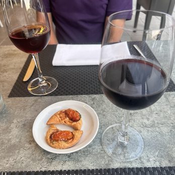 La Cucina Italiana - Amuse Bouche and vino - Italian Near Me - Maspalomas, GC