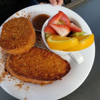 Red Rooster Cafe - Breakfast at Tiffany's - Breakfast & Brunch Near Me - Beaufort, South Carolina