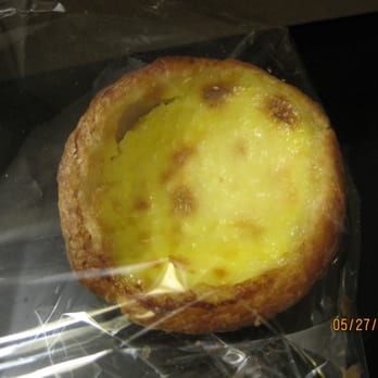 85°C Bakery Cafe-Irvine - mochi egg tart - Coffee & Tea Near Me - Irvine, California