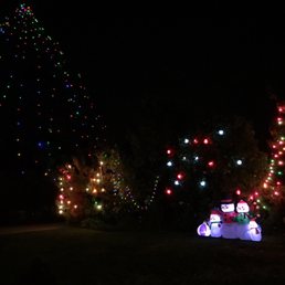 Snow Fam Bam who greets you at the entrance! :D