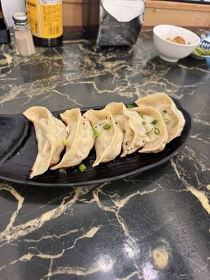 Shanghai Dumpling King by null