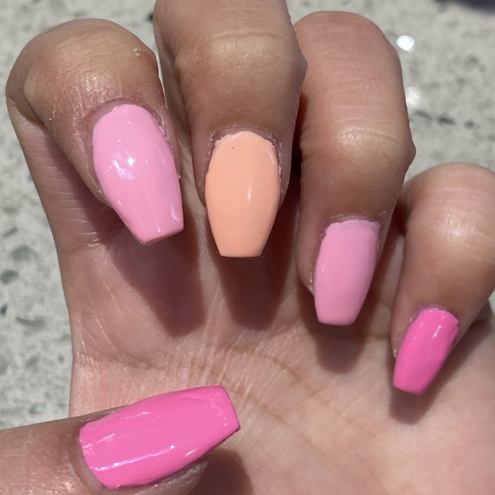 West End Nail Bar - Acrylic nails-uneven and crooked - Nail Salons Near Me - Nashville, Tennessee West End Nail Bar - Acrylic nails-uneven and crooked - Nail Salons Near Me - Nashville, Tennessee