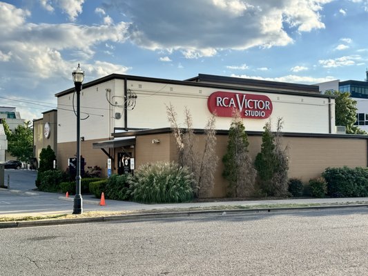 Historic RCA Studio B by null