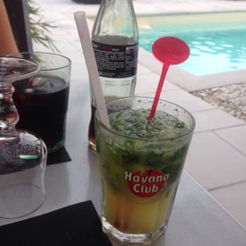 Le San Remo - Mojitos au bord de la piscine entre copines - Italian Near Me - Avignon, 84 Le San Remo - Mojitos au bord de la piscine entre copines - Italian Near Me - Avignon, 84