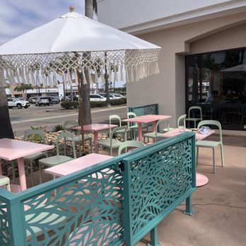 Aura Gardens - Cute outdoor seating - Breakfast & Brunch Near Me - Carlsbad, California Aura Gardens - Cute outdoor seating - Breakfast & Brunch Near Me - Carlsbad, California