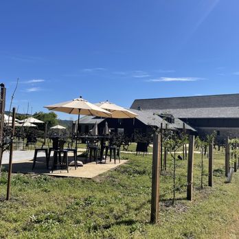 Abbot's Passage Winery and Mercantile - Seating - Wineries Near Me - Glen Ellen, California