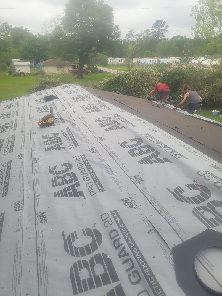 Slide of Shuff Roofing