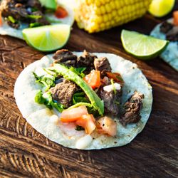 BeachPaws Food Truck - Norteños Tacos. Beef fajita at its best!!!