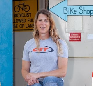 A Tran's Bay Bike Shop Logo