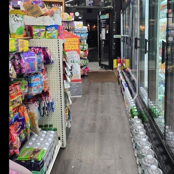 Organic Girl on 3rd - Convenience Stores Near Me - Brooklyn, New York