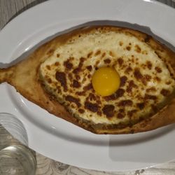 Acharuli Khachapuri