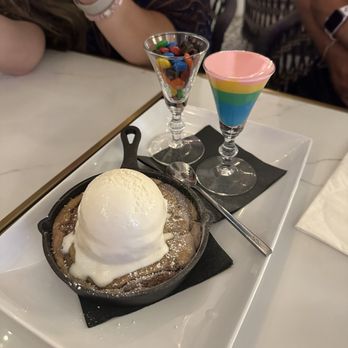 Sugar Factory - Skillet - American Near Me - Honolulu, Hawaii Sugar Factory - Skillet - American Near Me - Honolulu, Hawaii
