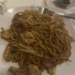 House Special Lo Mein