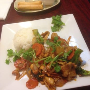 Pho Hong - #20 and some tiger rolls! - Vietnamese Near Me - Burlington, Vermont