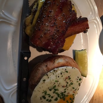 Au Cheval - Single cheeseburger with egg and bacon. Can't beat it! - Bars Near Me - Chicago, Illinois Au Cheval - Single cheeseburger with egg and bacon. Can't beat it! - Bars Near Me - Chicago, Illinois