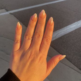 The Nail Method - French airbrush ombré with chrome - Nail Salons Near Me - Scottsdale, Arizona