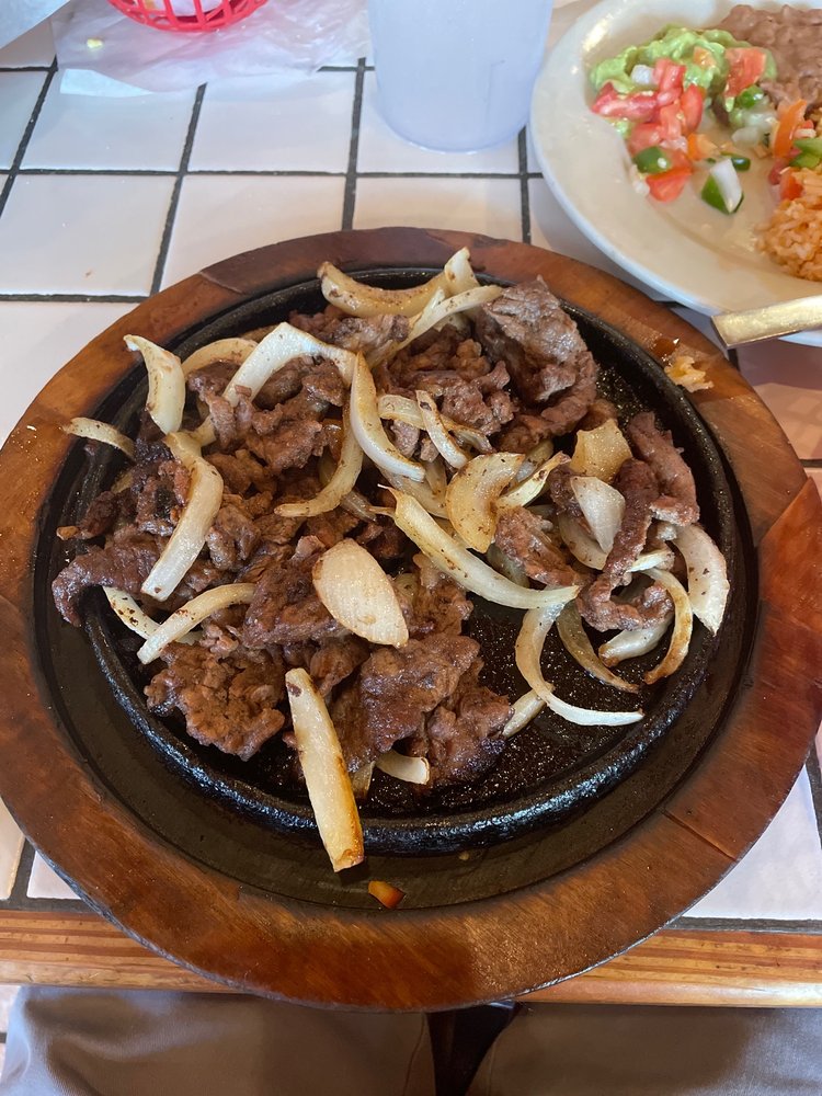 MEME’S MEXICAN RESTAURANT Updated September 2024 12 Photos & 42