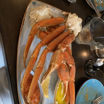 NC Coast Grill & Bar - King crab legs - excellent - New American Near Me - Kitty Hawk, North Carolina