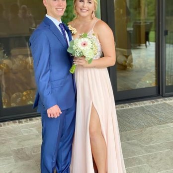 Exquisite Reflections - Special Event hair and makeup! Homecoming, prom, Christmas parties and so much more! - Makeup Artists Near Me Exquisite Reflections - Special Event hair and makeup! Homecoming, prom, Christmas parties and so much more! - Makeup Artists Near Me