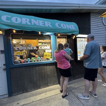 Lake Ann Corner Cone - Ice Cream & Frozen Yogurt Near Me - Lake Ann, Michigan Lake Ann Corner Cone - Ice Cream & Frozen Yogurt Near Me - Lake Ann, Michigan