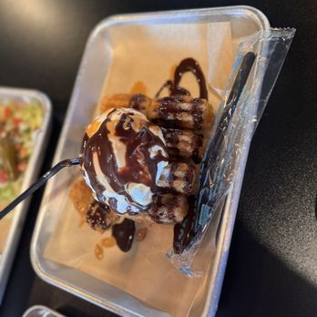 Los Chapos Tacos - Churros with ice cream topped with fudge and caramel - New Mexican Cuisine Near Me - Brandon, Florida Los Chapos Tacos - Churros with ice cream topped with fudge and caramel - New Mexican Cuisine Near Me - Brandon, Florida