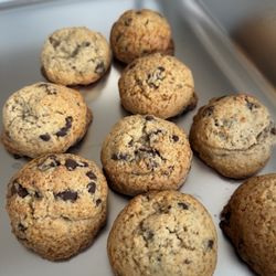 The Cookie Papa - Hot & fresh chocolate chip cookies