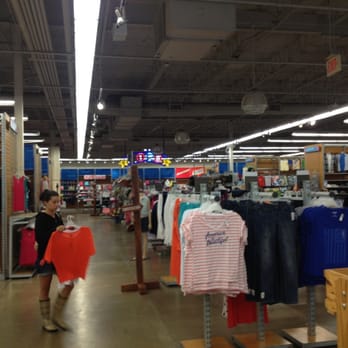 Old Navy - Men's Clothing Near Me - Kingston, New York