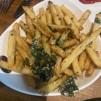 Yard House - Garlic parm fries - New American Near Me - Greenville, South Carolina Yard House - Garlic parm fries - New American Near Me - Greenville, South Carolina
