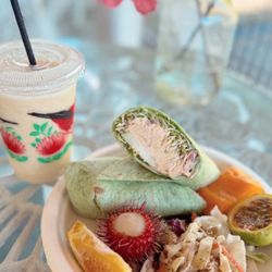 What's Shakin' - Hummus wrap
