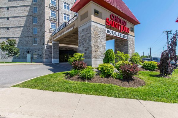 Château Saint John Hotel & Suites by null