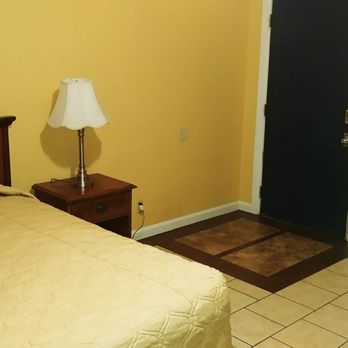 SALT CITY INN - Hotels Near Me - Grand Saline, Texas SALT CITY INN - Hotels Near Me - Grand Saline, Texas