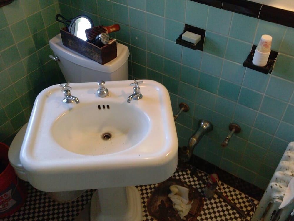 Slide of Danny's Plumbing Service