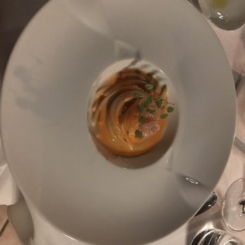 Glicine - Cacio de Pepe with scampi - Vegan Near Me - Amalfi, SA Glicine - Cacio de Pepe with scampi - Vegan Near Me - Amalfi, SA