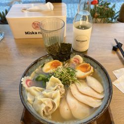 Miska Ramen - Chicken Ramen