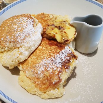 Granger & Co - Ricotta hot cakes - Modern European Near Me - London, XGL Granger & Co - Ricotta hot cakes - Modern European Near Me - London, XGL
