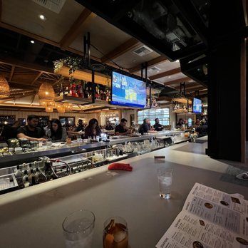 Pacific Catch - Bar area - Seafood Near Me - Tustin, California Pacific Catch - Bar area - Seafood Near Me - Tustin, California