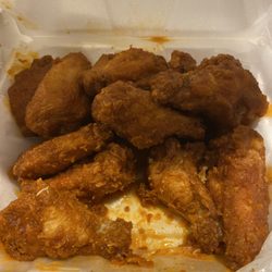 Dads Wings & Burgers - Delicious