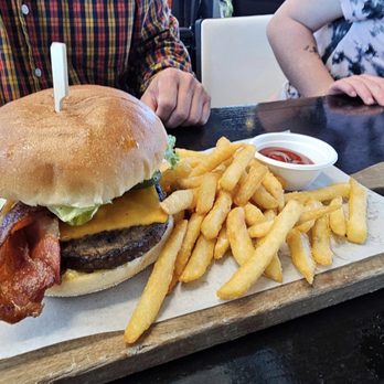 Canucks Bar & Grill YVR - a burger and fries - Pubs Near Me - Richmond, British Columbia