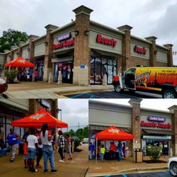 Solid Gold Beauty Supply - One of our summer cookouts!