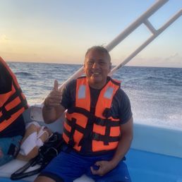 Out at sea with casa del buceo whale shark tours