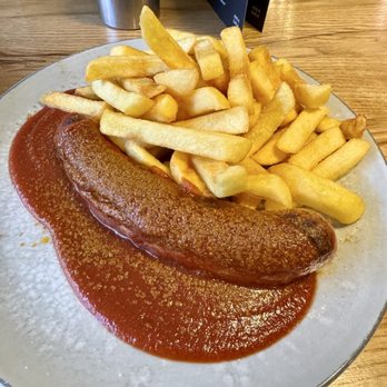 Edelcurry - Currywurst - Curry Sausage Near Me - Hamburg, HH
