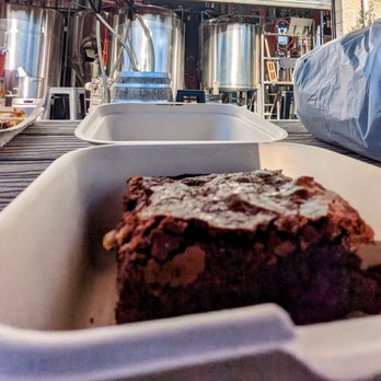 Orange Pig Smokehouse - Caterers Near Me