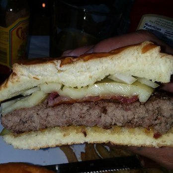 Oscar's Winner's Circle - Requested medium - Burgers Near Me - Milwaukee, Wisconsin